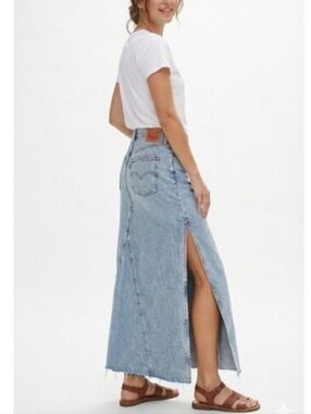 Levi’s Iconic Maxi Denim Jeans Skirt Button
